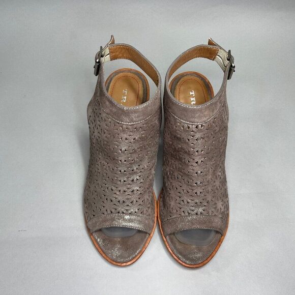 Trask Parker Sandals Women's 7 Pewter Suede Perforated Heeled Slingback Heels - Picture 3 of 11